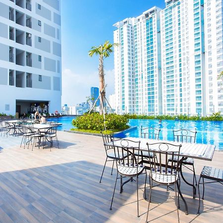 Double E Saigon Apartment In Rivergate Building Ho Şi Min Dış mekan fotoğraf