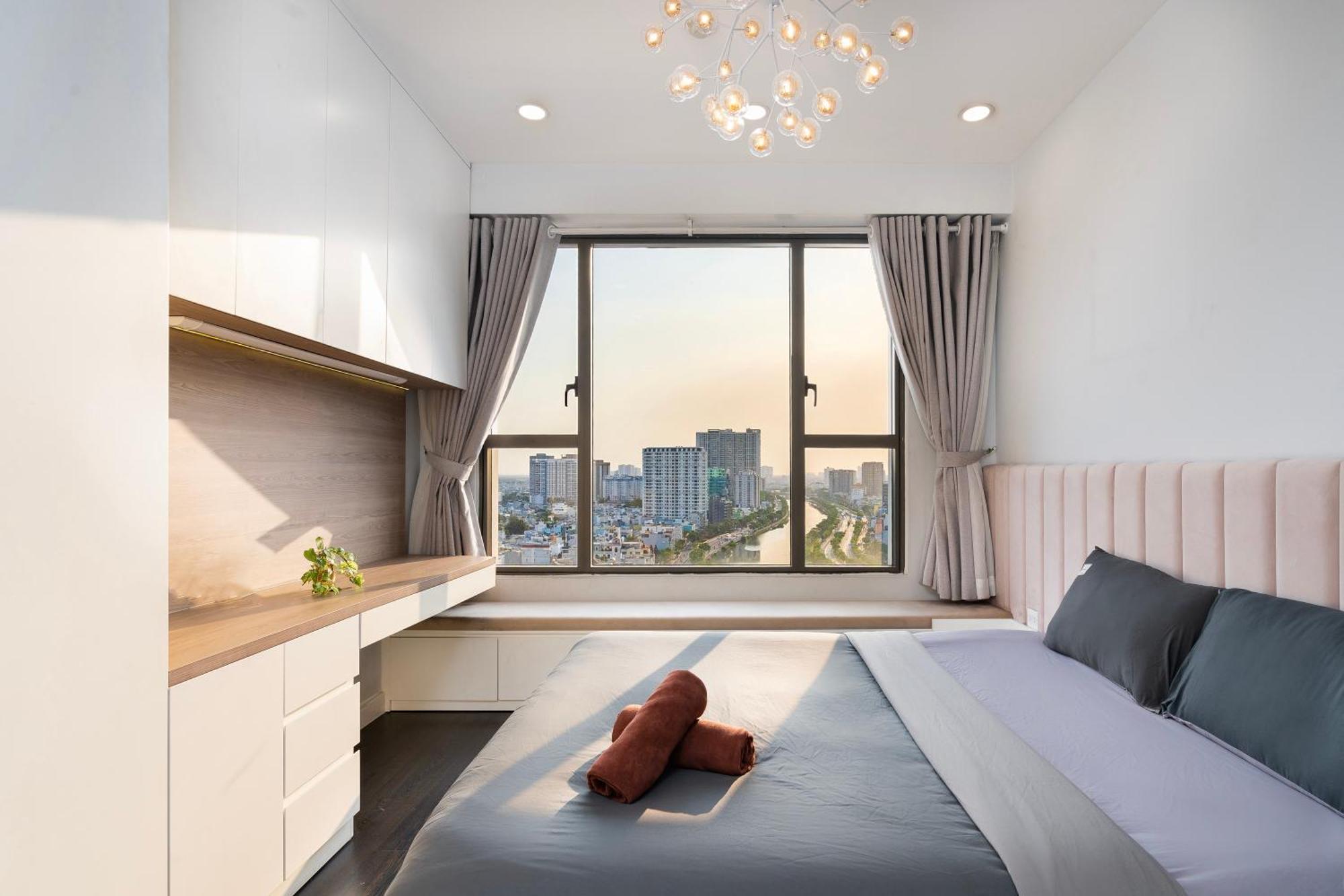 Double E Saigon Apartment In Rivergate Building Ho Şi Min Dış mekan fotoğraf